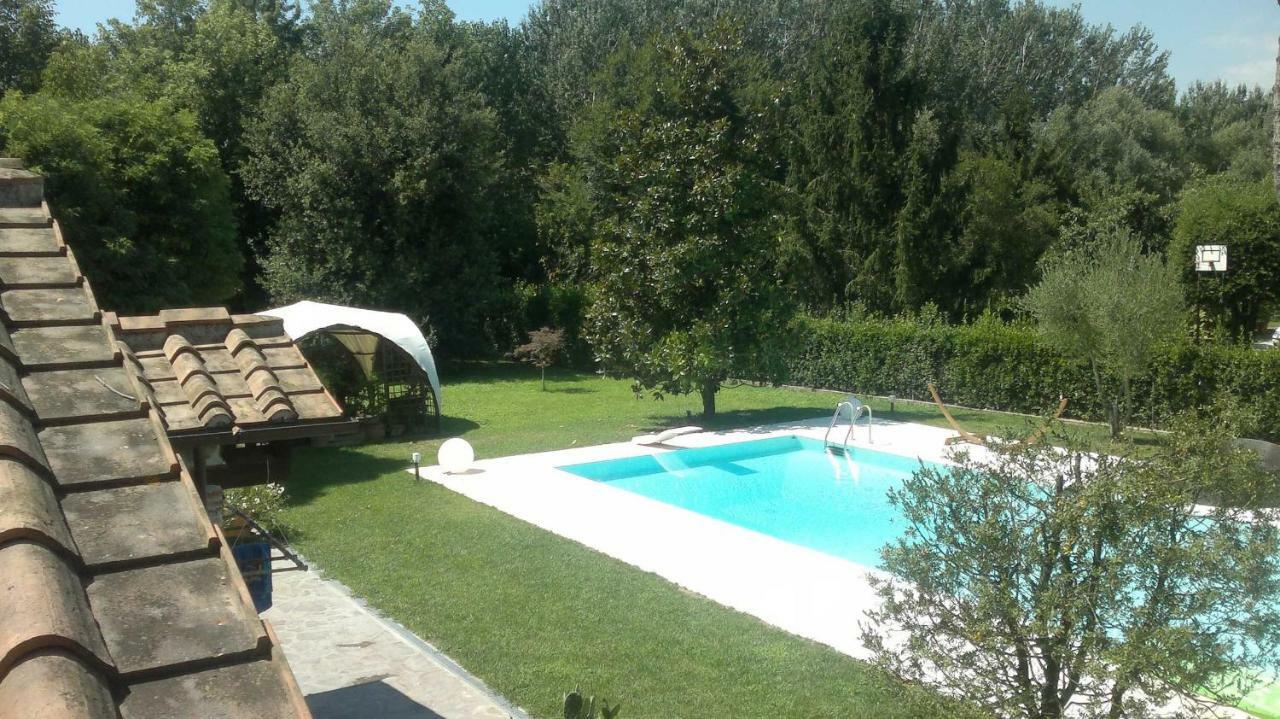 Casa Pietra Del Sole Villa ลุคคา ภายนอก รูปภาพ