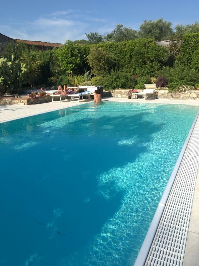 Casa Pietra Del Sole Villa ลุคคา ภายนอก รูปภาพ