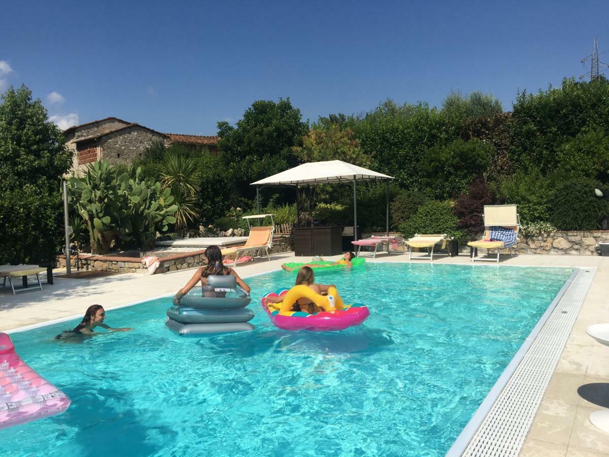 Casa Pietra Del Sole Villa ลุคคา ภายนอก รูปภาพ