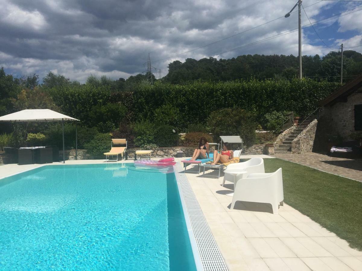 Casa Pietra Del Sole Villa ลุคคา ภายนอก รูปภาพ